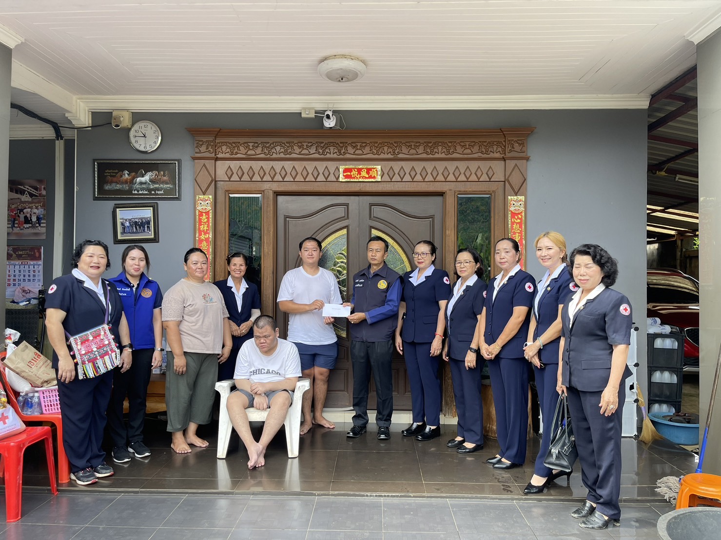 ลงพื้นที่ตรวจเยี่ยมให้กำลังใจและให้ความช่วยเหลือผู้ป่วยในพระบรมราชานุเคราะห์