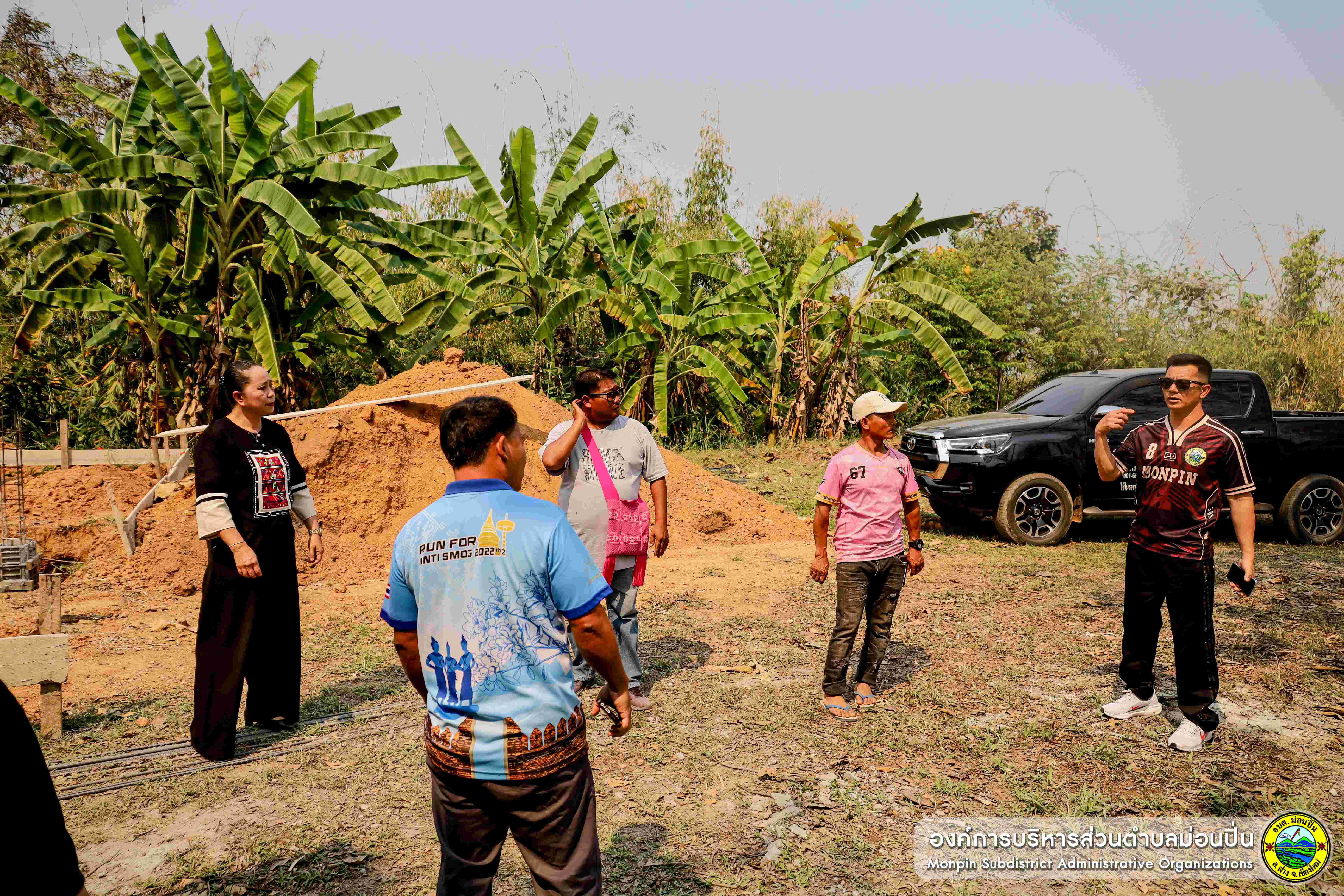 ลงพื้นที่ติดตามโครงการก่อสร้าง เมรุเผาศพ หย่อมบ้านห้วยจะนุ