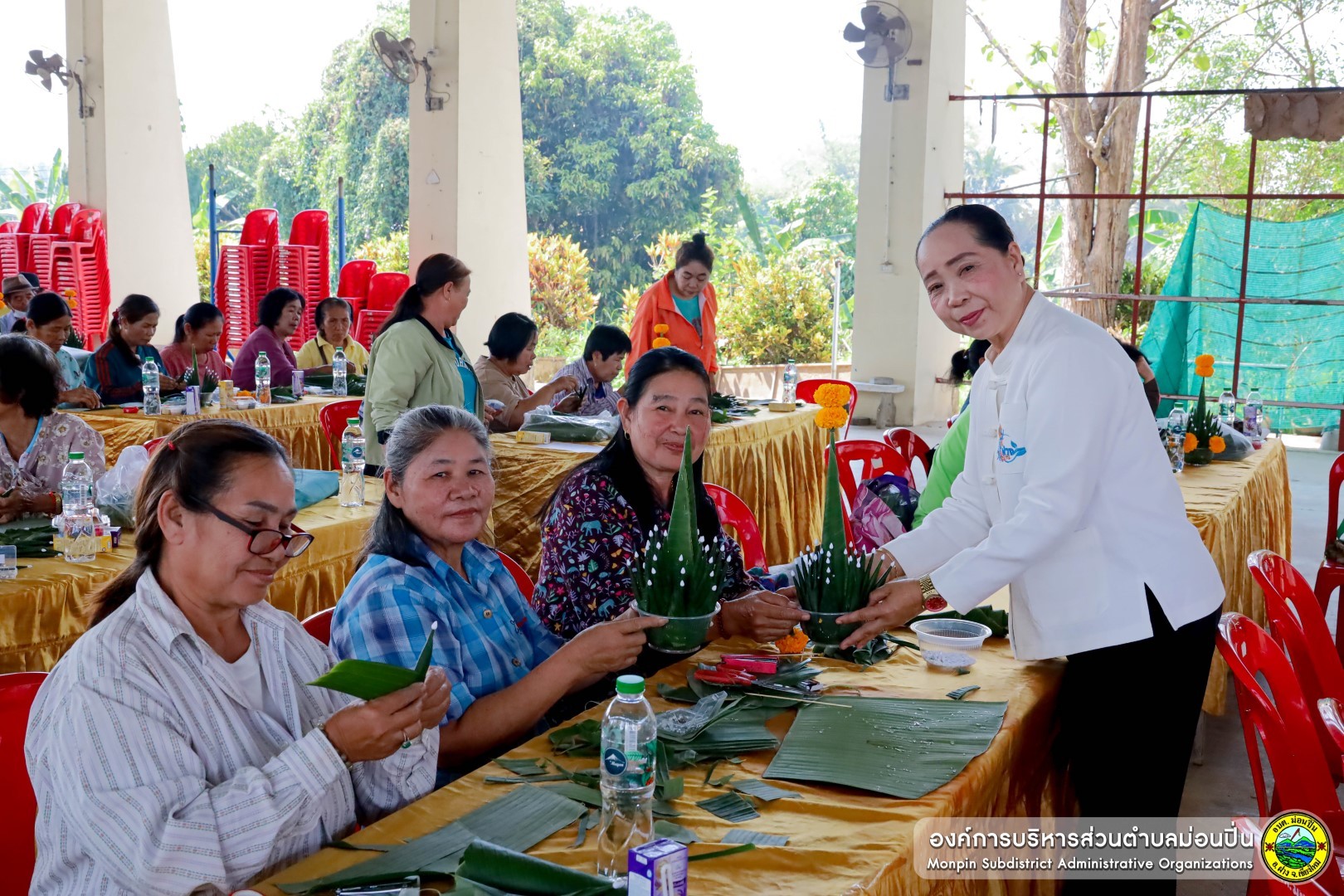  กิจกรรมอบรมเชิงปฏิบัติการ ส่งเสริมความรู้สืบสานประเพณีทำบายศรี