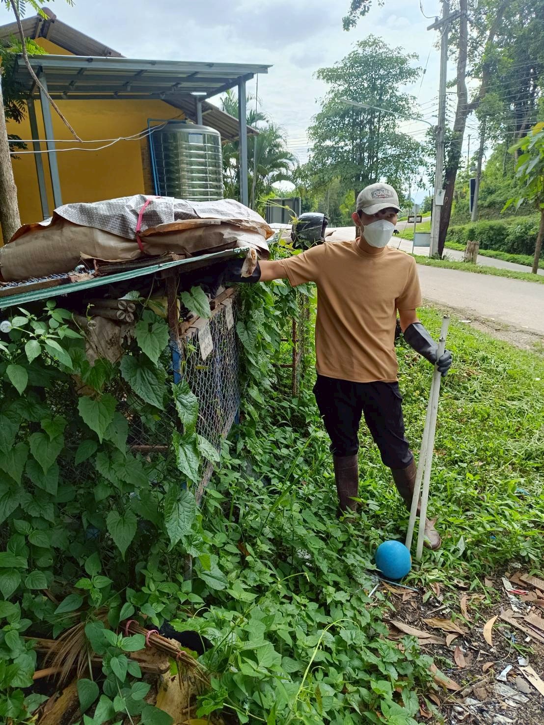 ดำเนินการเก็บและจัดส่งขยะอันตราย ให้กับ อบจ.เชียงใหม่