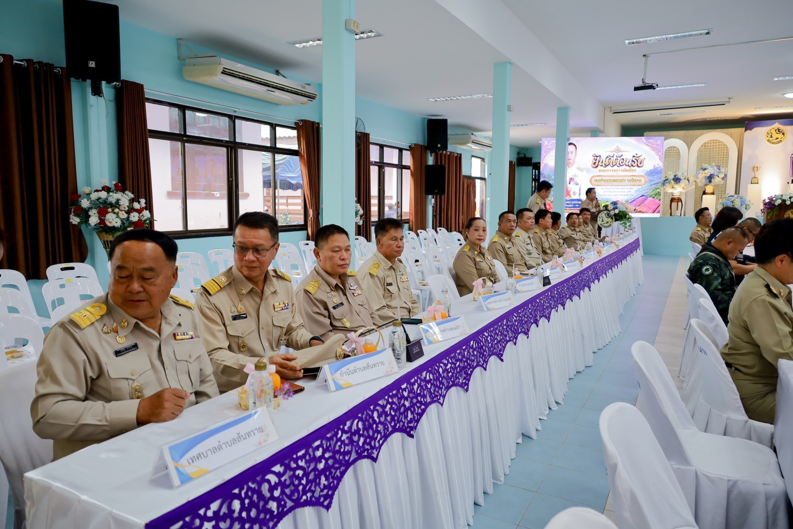 การคัดเลือกนายอำเภอแหวนเพชร (ระดับภาค) อำเภอฝาง