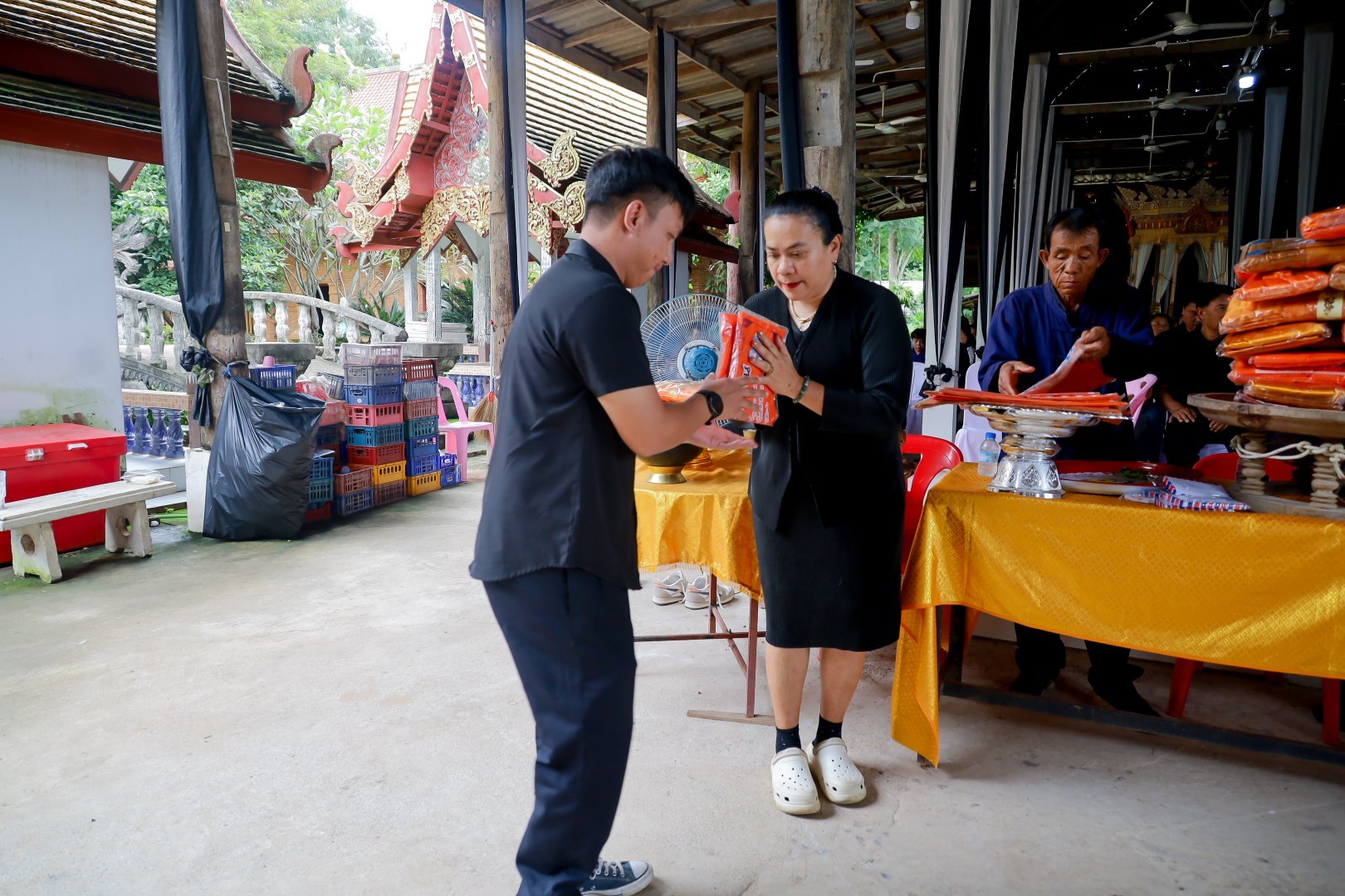 ร่วมพิธีบำเพ็ญกุศลศพ นางจุฑาพร เปาริบุตร