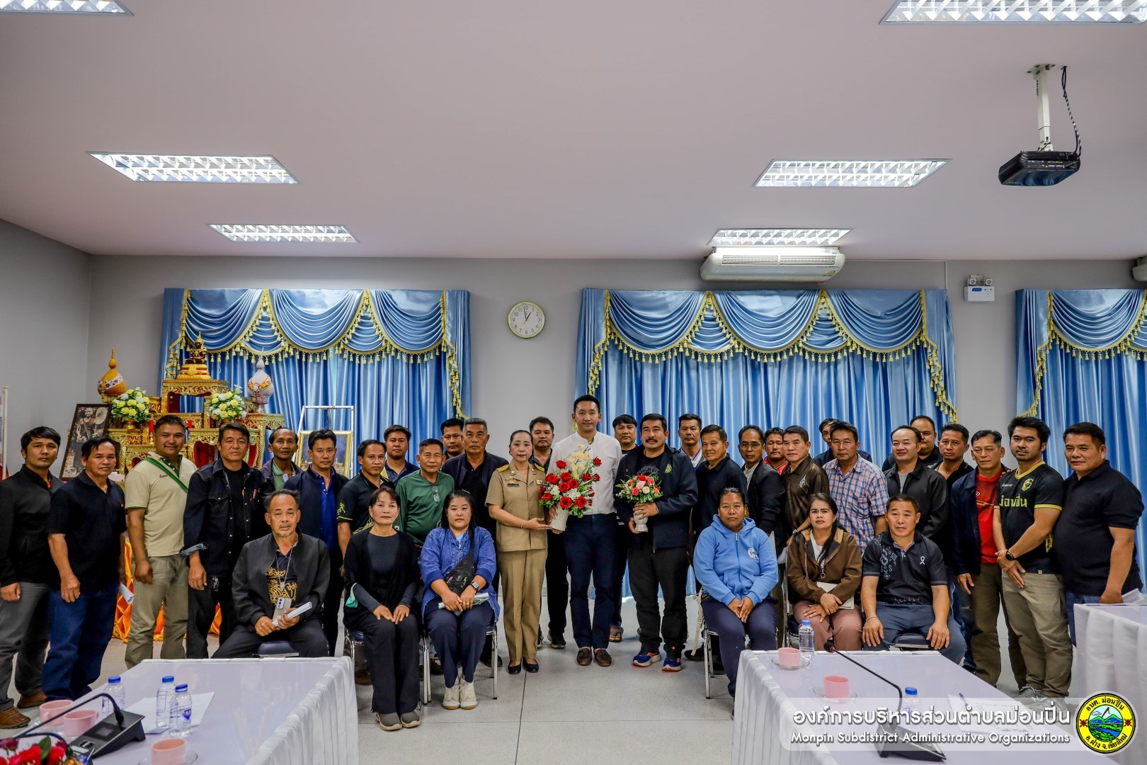 ภาพประกอบ ประชุมเตรียมความพร้อมจัดโครงการแข่งขันกีฬาประชาชนตำบลม่อนปิ่น2569