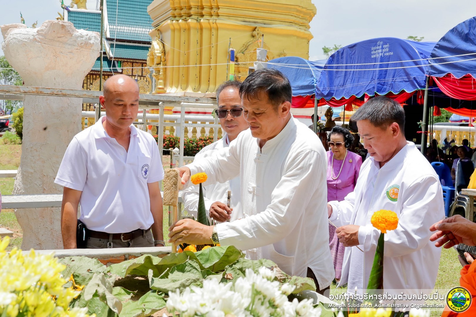 ภาพประกอบ พิธีเททองหล่อรูปพระนางคำเอ้ย