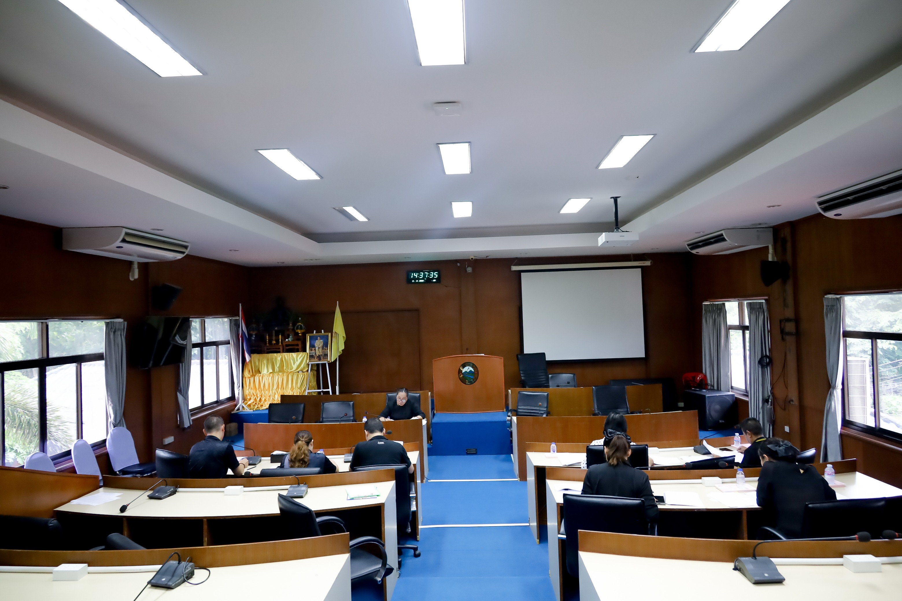 ภาพประกอบ ประชุมพิจารณาแผนอัตรากำลัง 3 ปี (พ.ศ. 2570 - 2572)