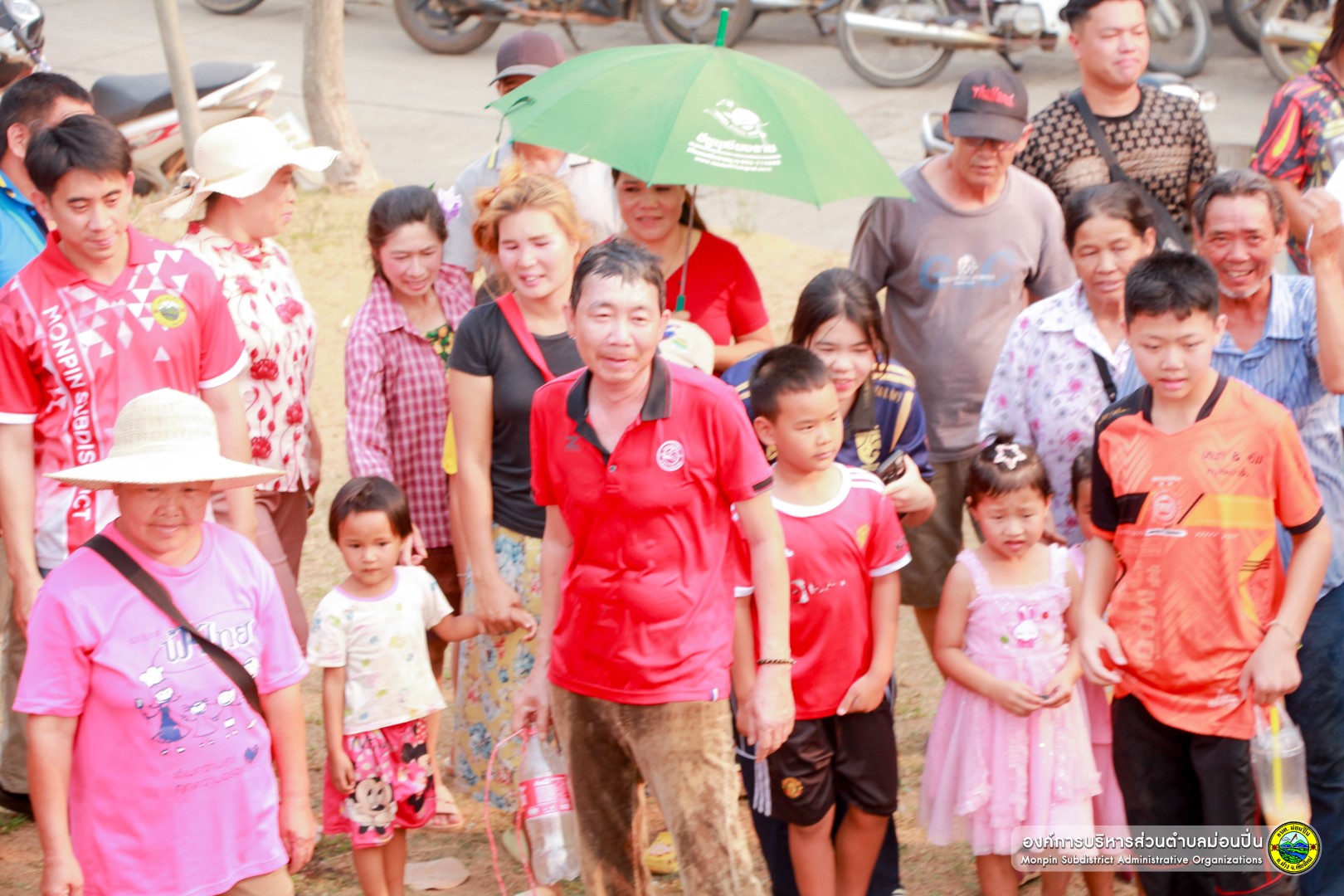 ภาพประกอบ  โครงการวันเกษตรตำบลม่อนปิ่น ประจำปี 2568
